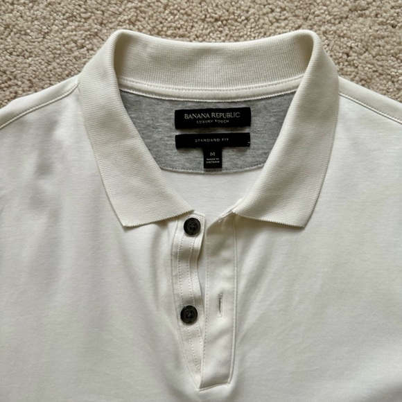 White Polo Standard Fit - Medium - Banana Republic - Picture 2 of 8